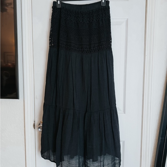 J. Jill Dresses & Skirts - J. Jill Black A-Line Tiered Maxi Skirt